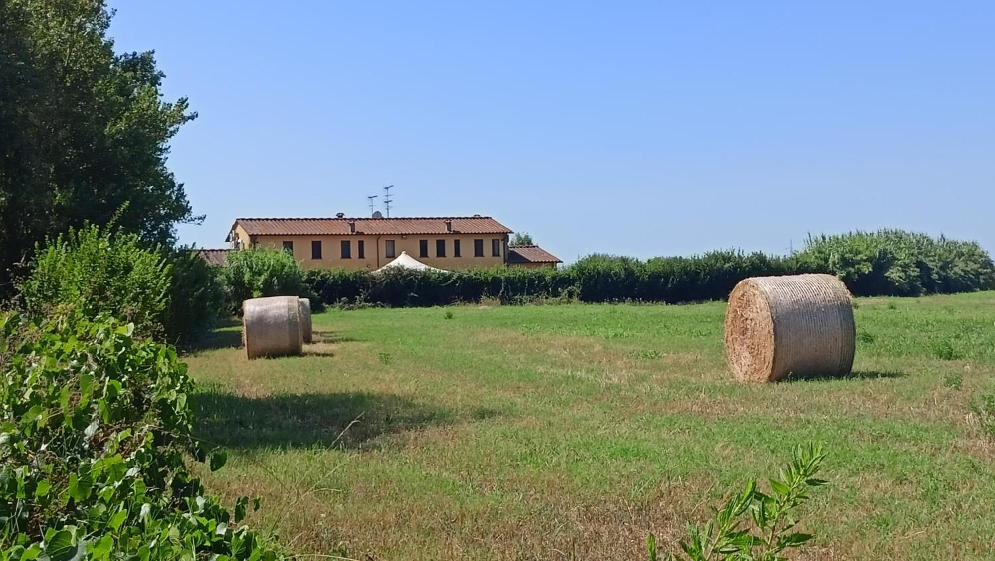 Il Chiassetto Agriturismo No Kids Villa Cascina Luaran gambar